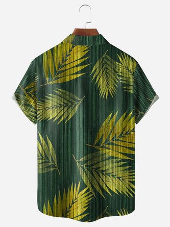 Abstract Summer Vibes: Men&#39;s Lightweight Aloha Shirt