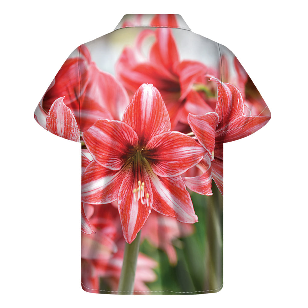 Aloha Vibes: Amaryllis Flower Print Hawaiian Short Sleeve Shirt - 2