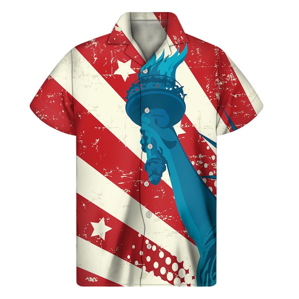 Hawaiian Liberty: Men&#39;s Short Sleeve Hawaiian Shirt - 1