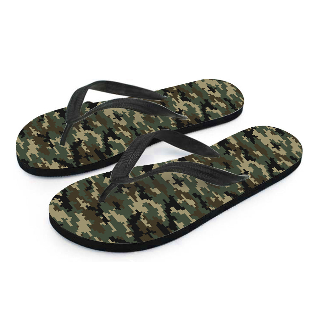 Army Green Digital Camo Hawaiian Flip Flops: The Perfect Addition to Your Island Style - 1