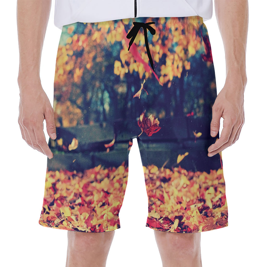 Autumn Leaves Print Hawaiian Men&#39;s Beach Shorts for a Tropical Vibe - 1