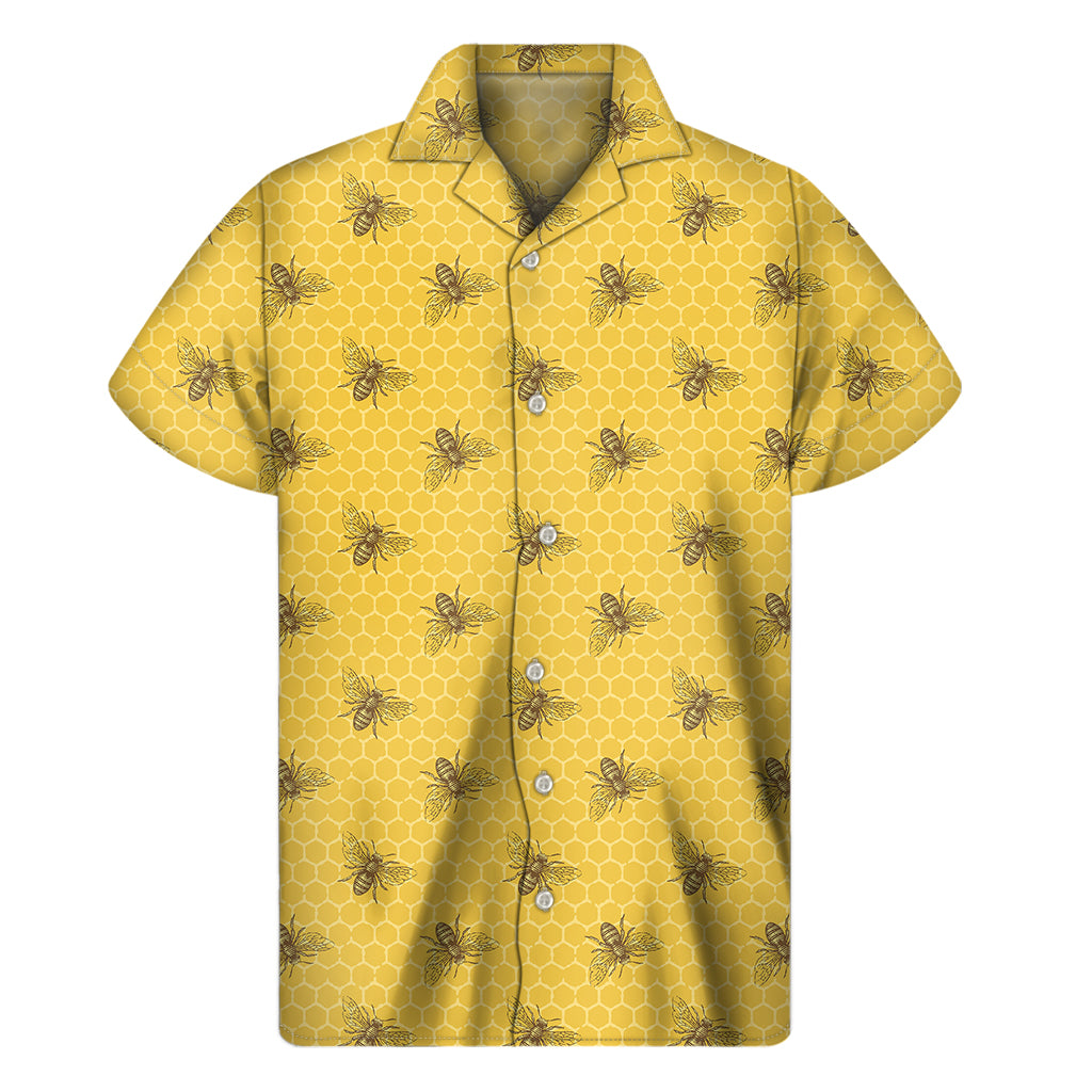 Bee Honeycomb Aloha: Men&#39;s Hawaiian Short Sleeve Shirt - 1