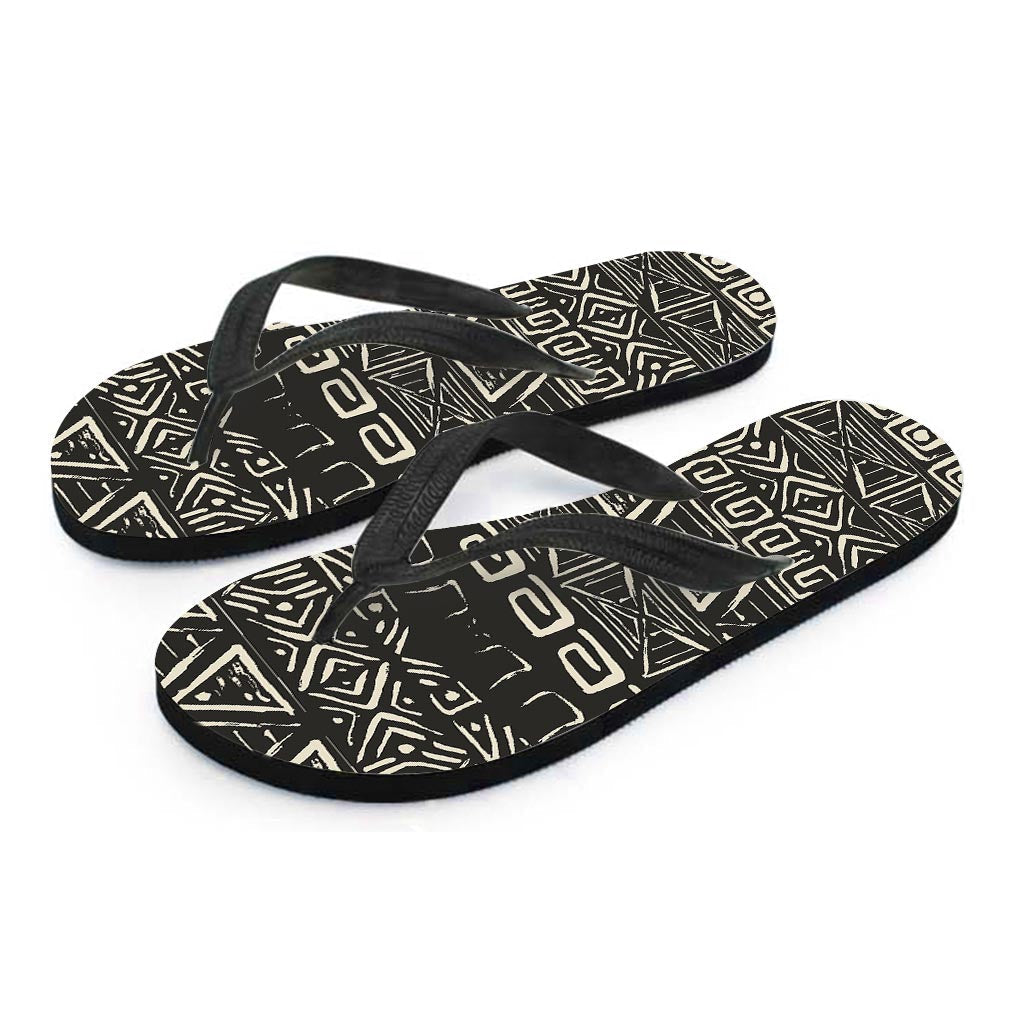 Beige Aztec Pattern Hawaiian Flip Flops: Embrace Island Style with These Stylish Footwear - 2