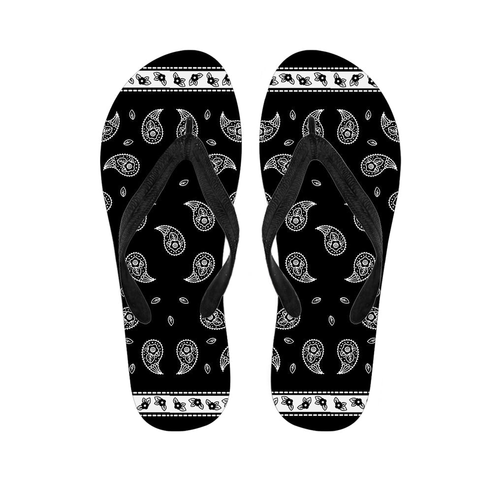 Black and White Bandana Print Hawaiian Flip Flops: Step Out in Style - 1