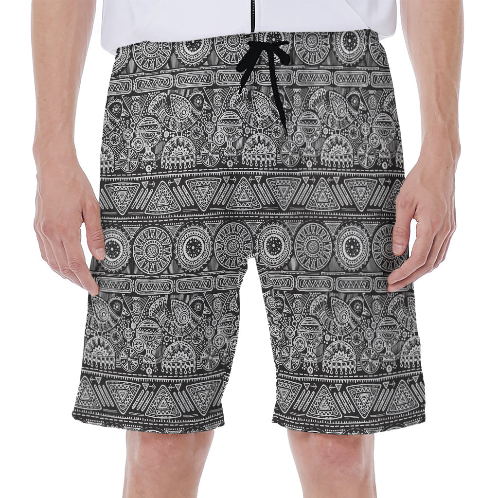 Black and White Ethnic Pattern Hawaiian Men's Beach Shorts - 1