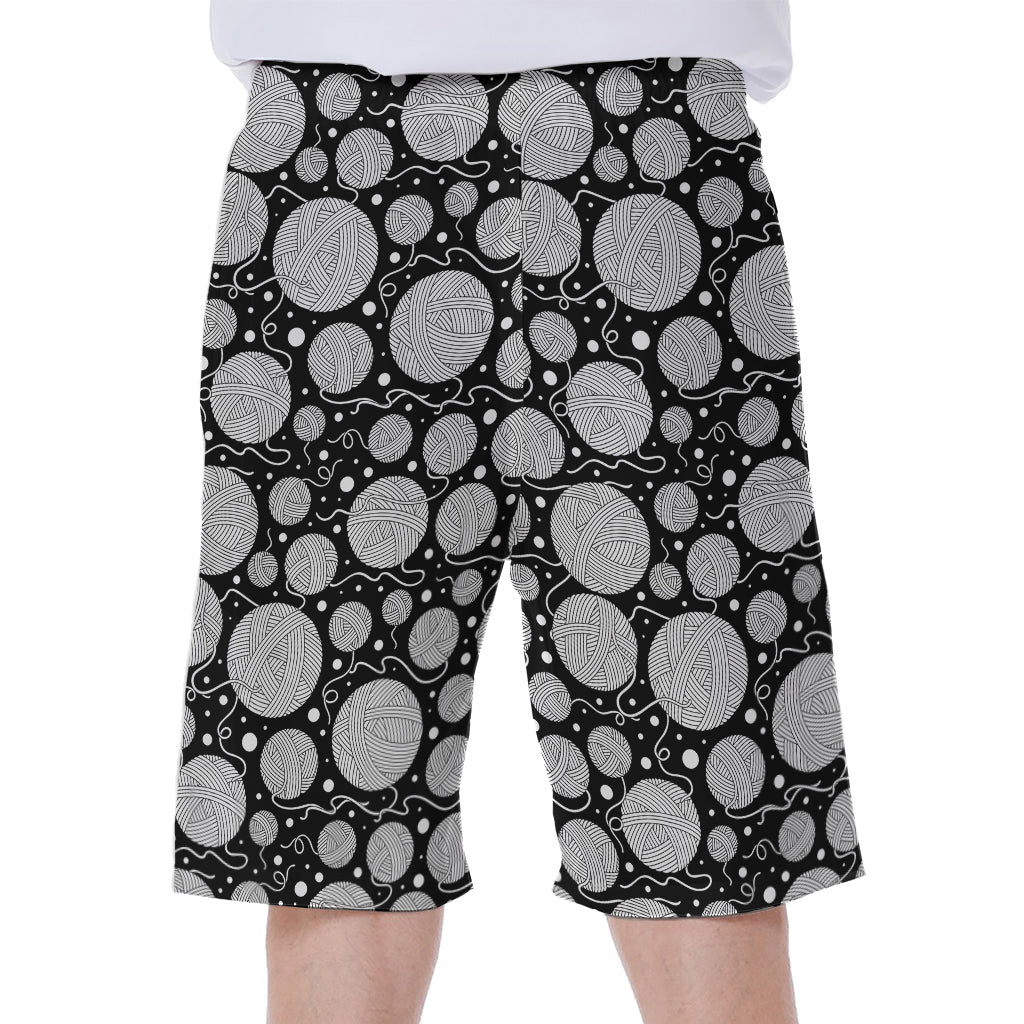 Black and White Yarn Pattern Print Men's Hawaiian Beach Shorts - 1