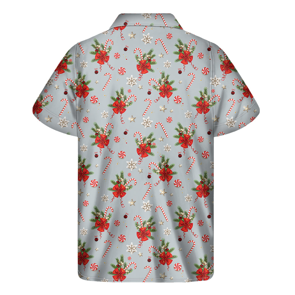 Hawaiian Holiday Vibes: Christmas Winter Pattern Short Sleeve Shirt - 2