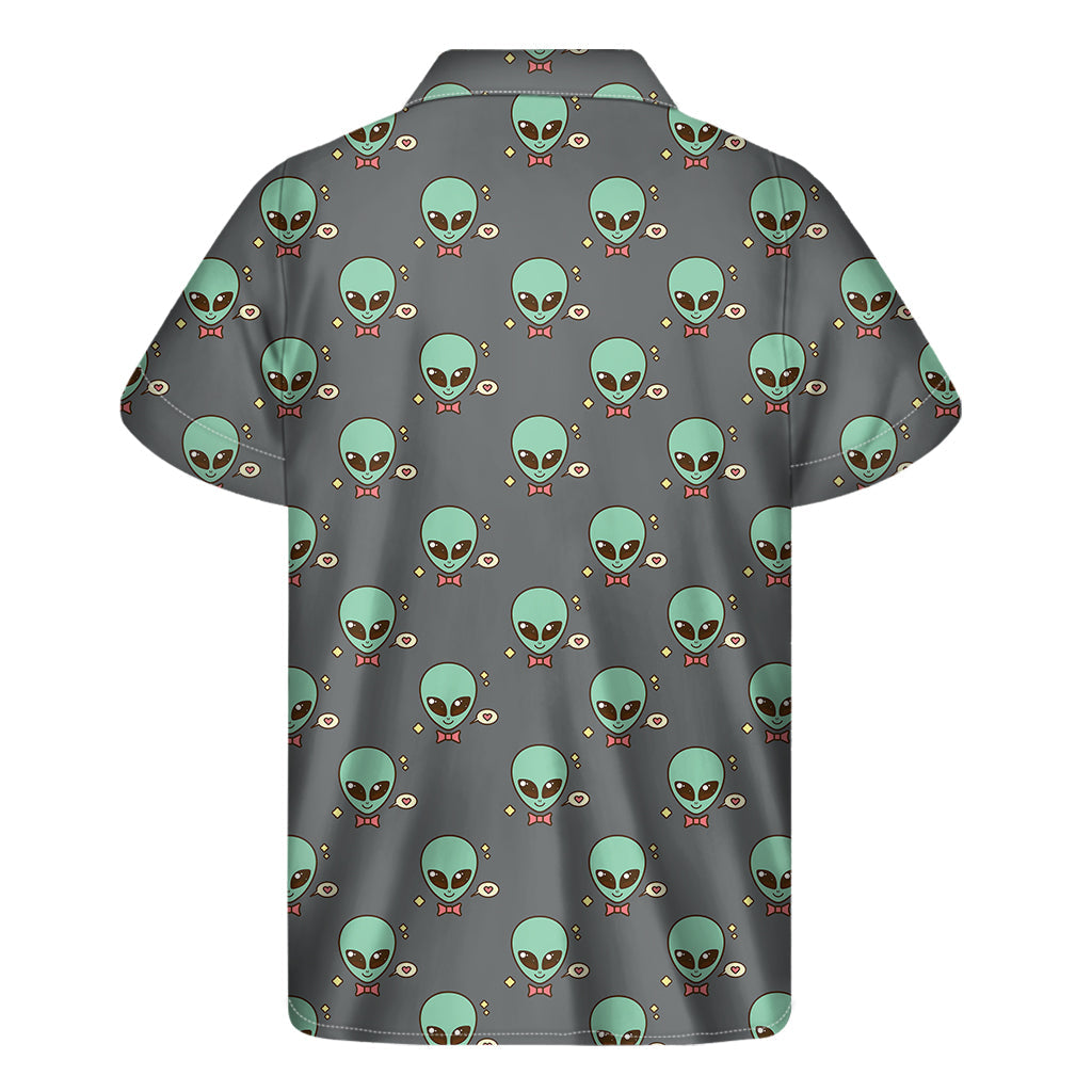 Alien Aloha: Hawaiian Short Sleeve Shirt with a Bow Tie Print - 2