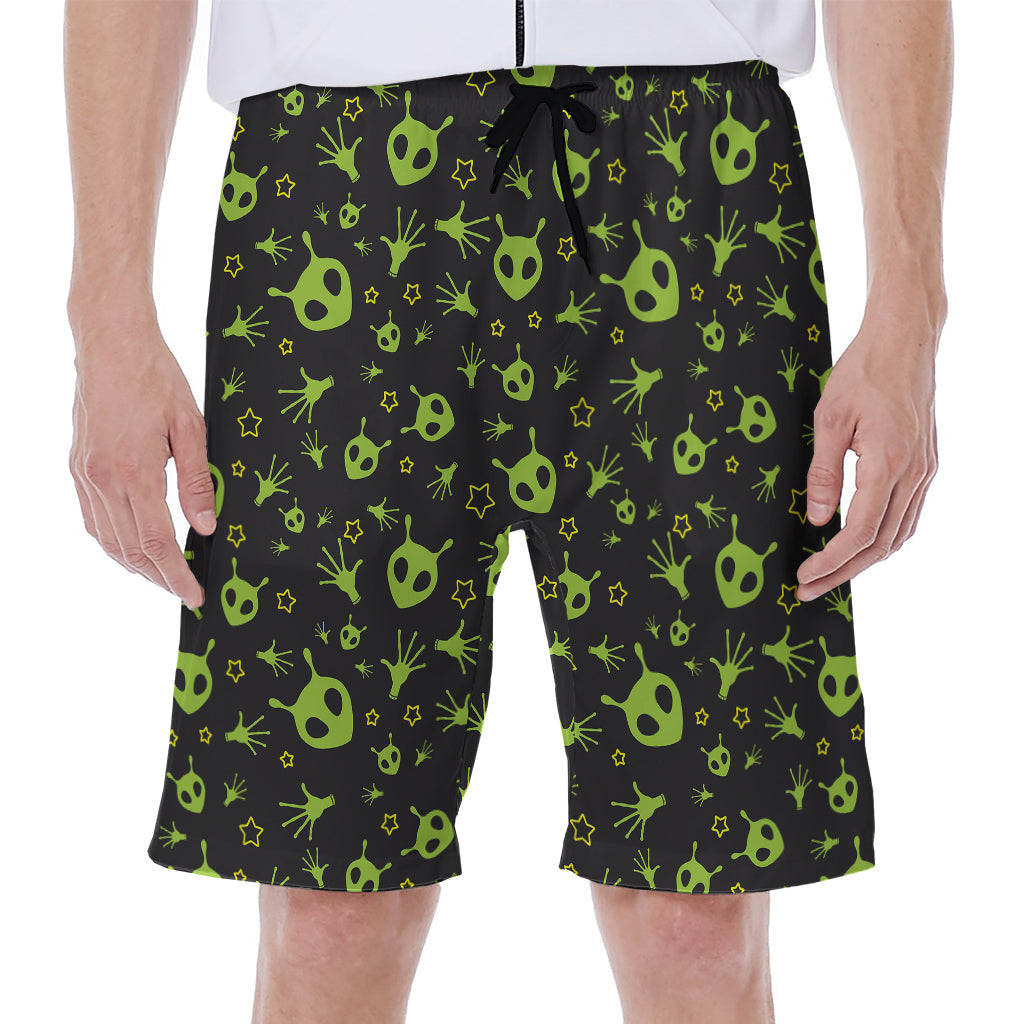 Alien Paradise: Hawaiian Men&#39;s Beach Shorts - 1