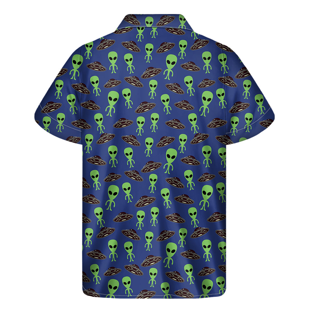 Alien Invasion: Hawaiian Style Short Sleeve Shirt - 2