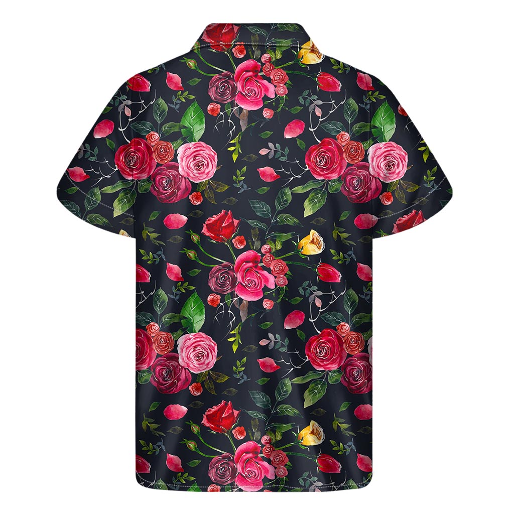 Tropical Paradise: Men&#39;s Hawaiian Roses Floral Short Sleeve Shirt - 2