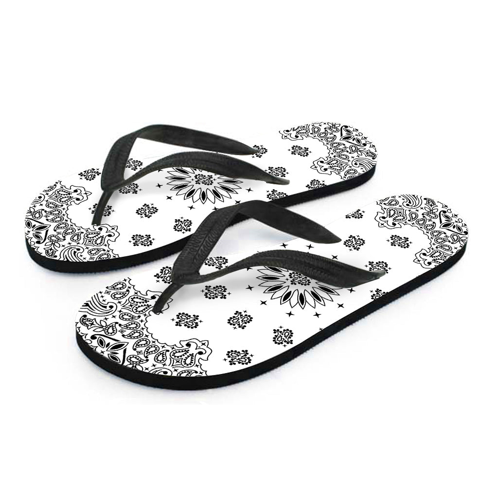 Paisley Bandana Print Hawaiian Flip Flops: The Perfect Addition to Your Island Outfit - 2