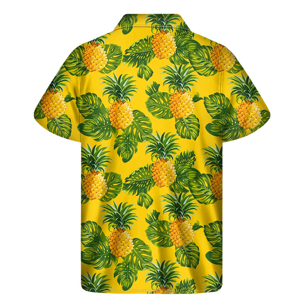 Sunny Vibes: Men's Hawaiian Pineapple Print Short Sleeve Shirt - 1